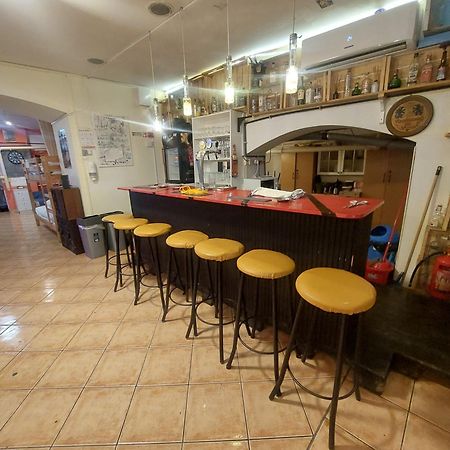 Whole Basement Former Pub3 For Bachelor / Bachelorette Party بودابست المظهر الخارجي الصورة