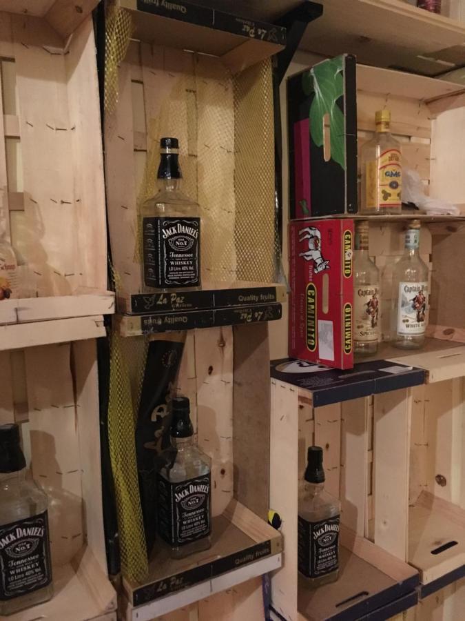 Whole Basement Former Pub3 For Bachelor / Bachelorette Party بودابست المظهر الخارجي الصورة