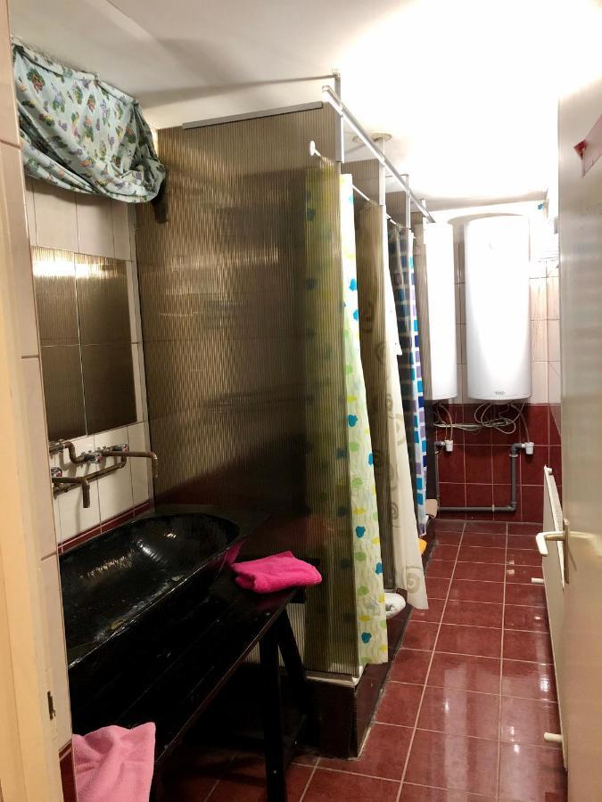 Whole Basement Former Pub3 For Bachelor / Bachelorette Party بودابست المظهر الخارجي الصورة