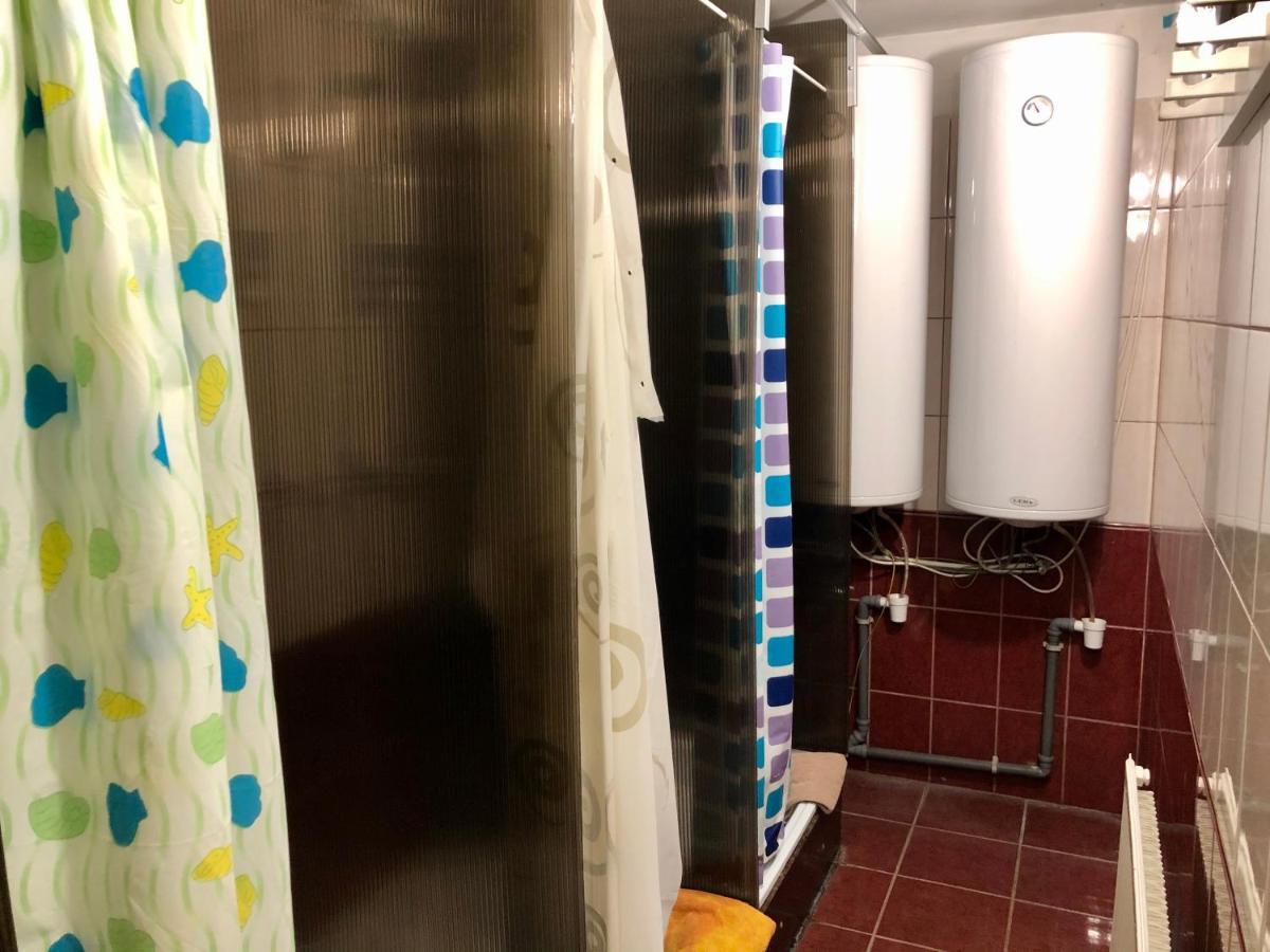 Whole Basement Former Pub3 For Bachelor / Bachelorette Party بودابست المظهر الخارجي الصورة