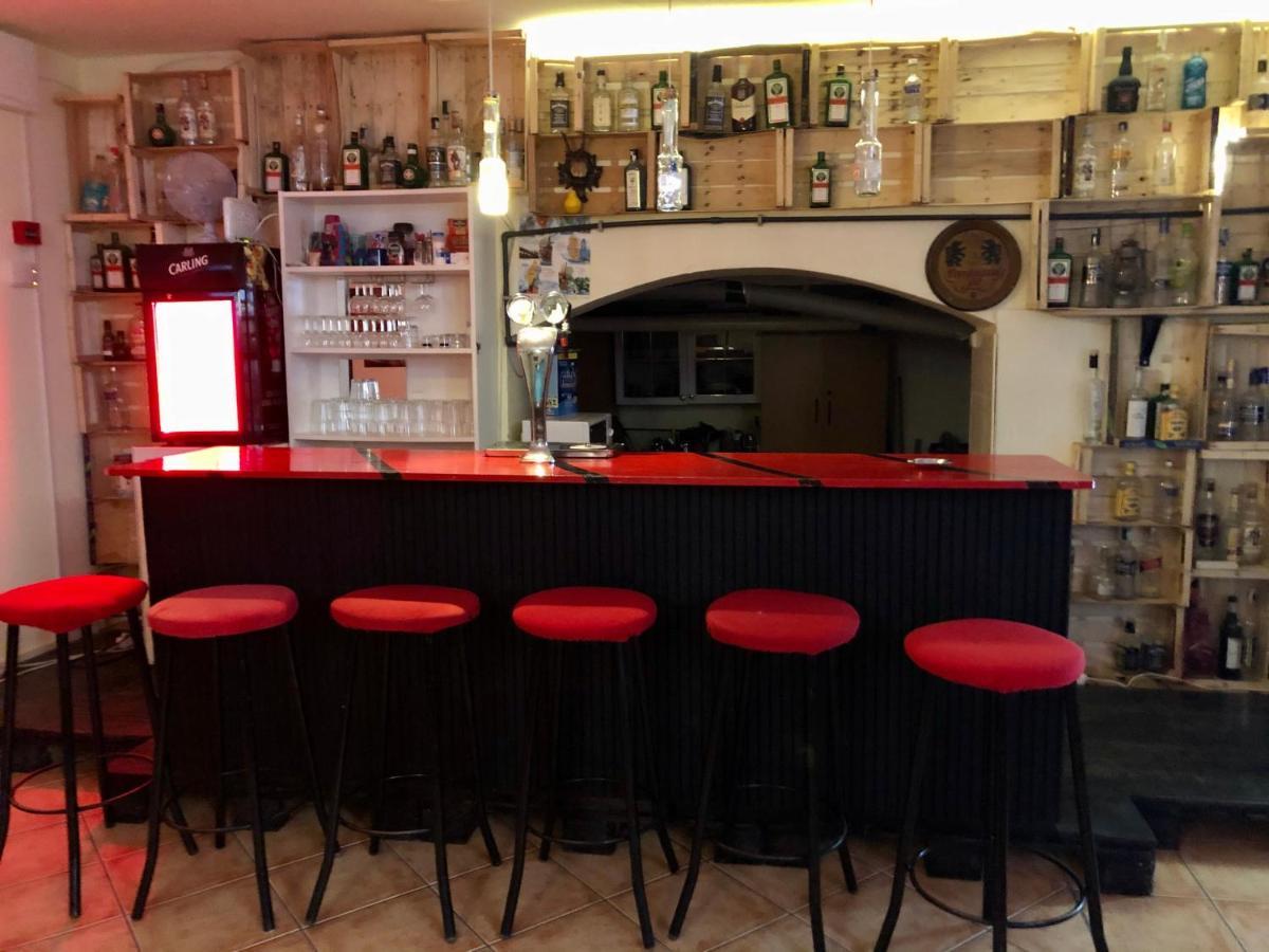 Whole Basement Former Pub3 For Bachelor / Bachelorette Party بودابست المظهر الخارجي الصورة